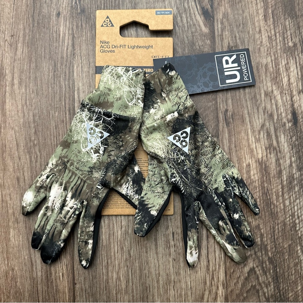 Nike ACG Dri-FIT Lightweight Unisex Gloves Camo Green Sz XS